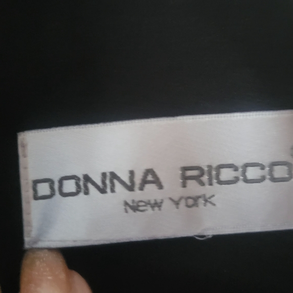 Donna Ricco polka dot Navy dress. Fabulous condition - Picture 2 of 8